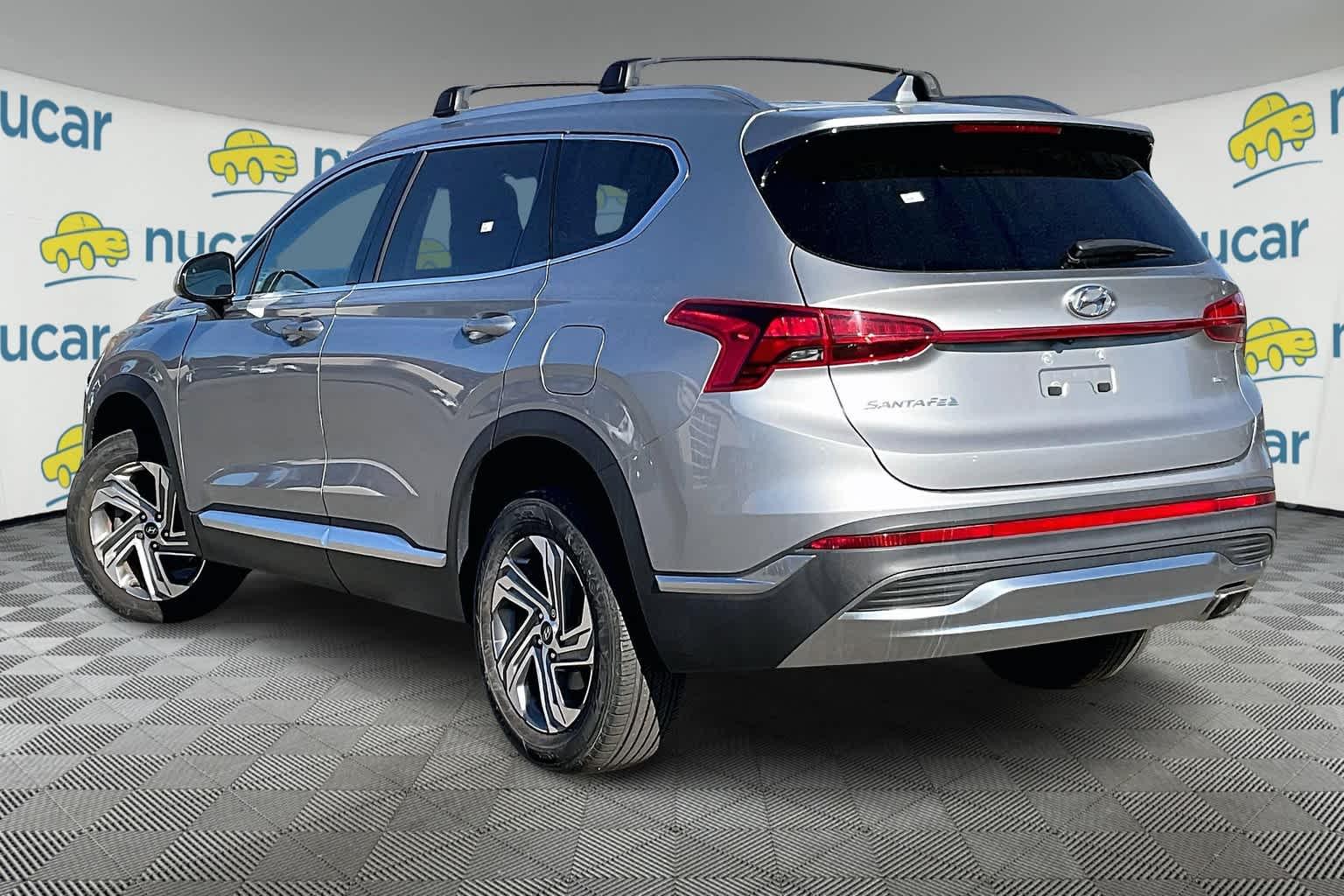 2022 Hyundai Santa Fe SEL - Photo 4