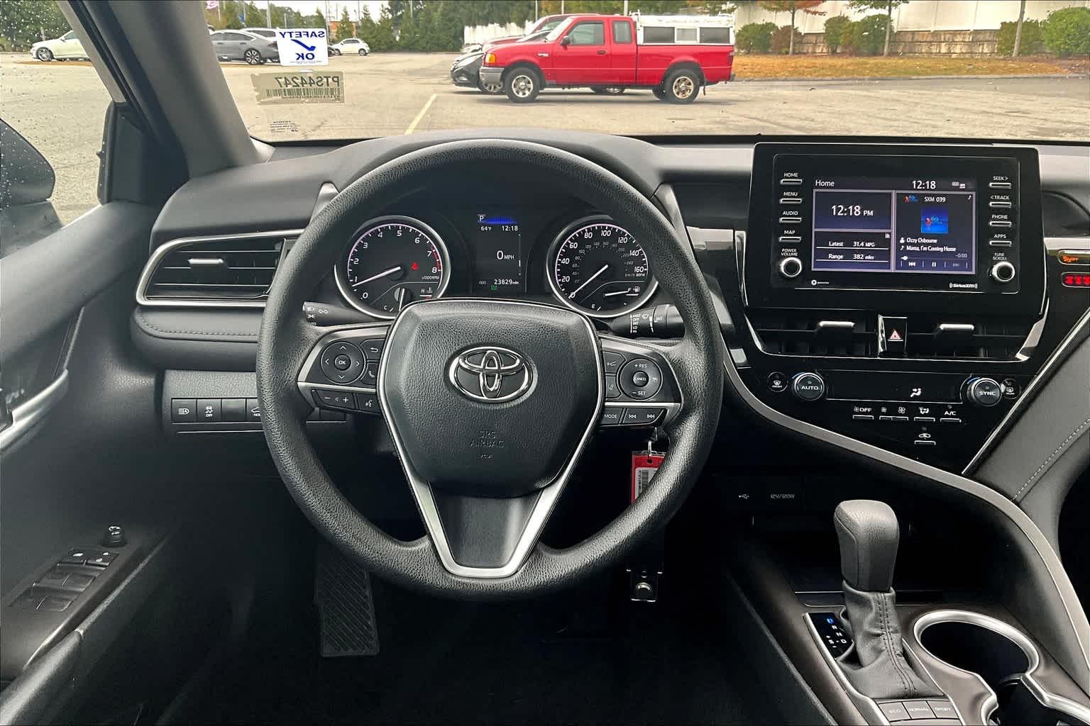 2024 Toyota Camry LE - Photo 17