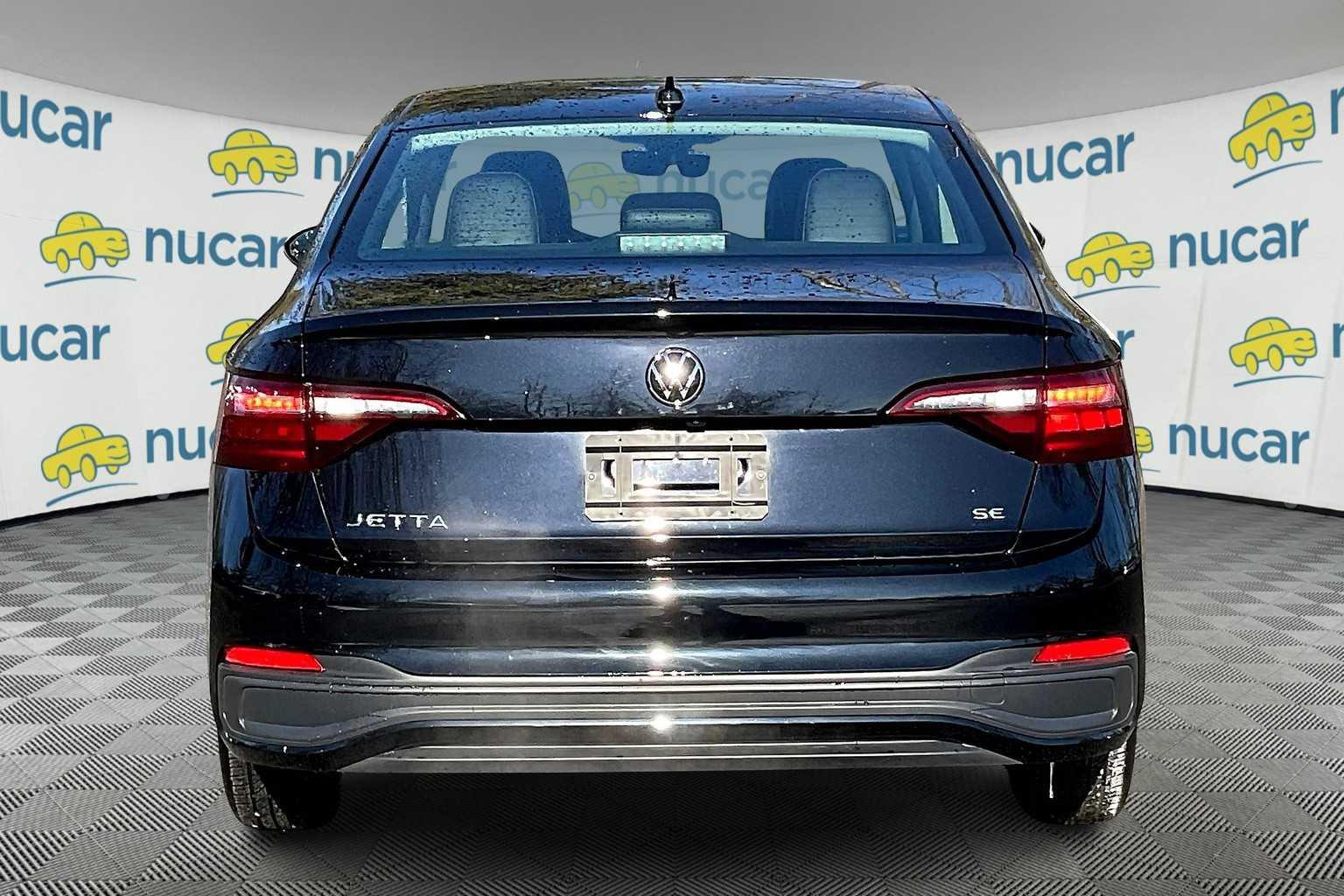 2023 Volkswagen Jetta SE - Photo 5