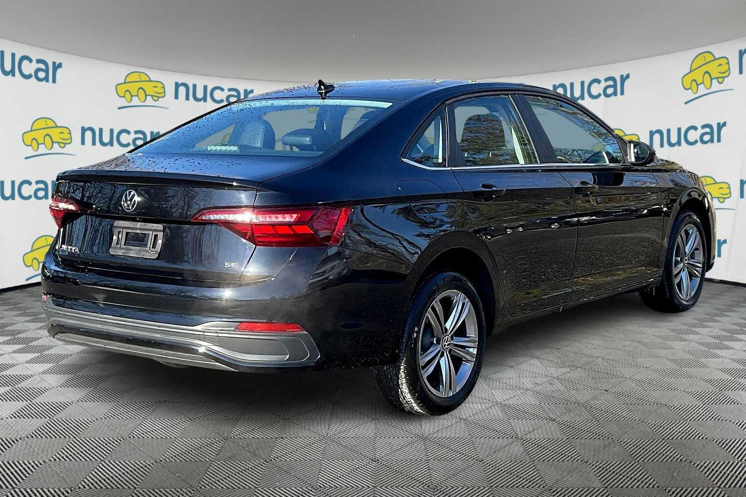 2023 Volkswagen Jetta SE - Photo 6