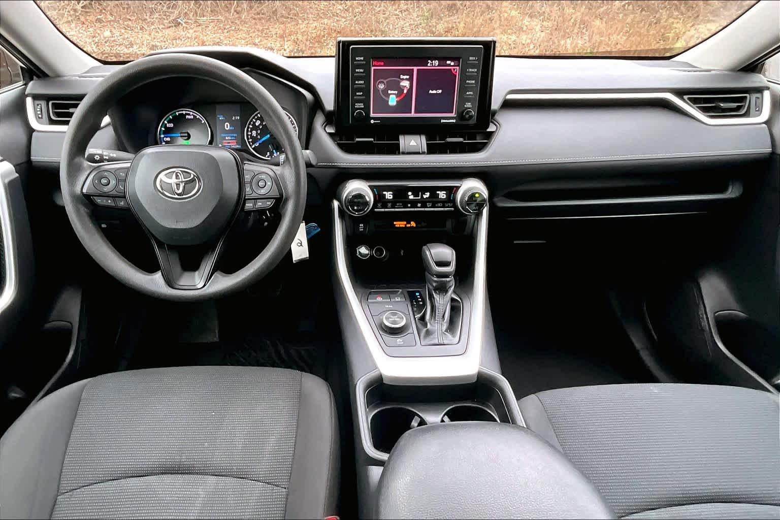 2021 Toyota RAV4 Hybrid LE - Photo 21