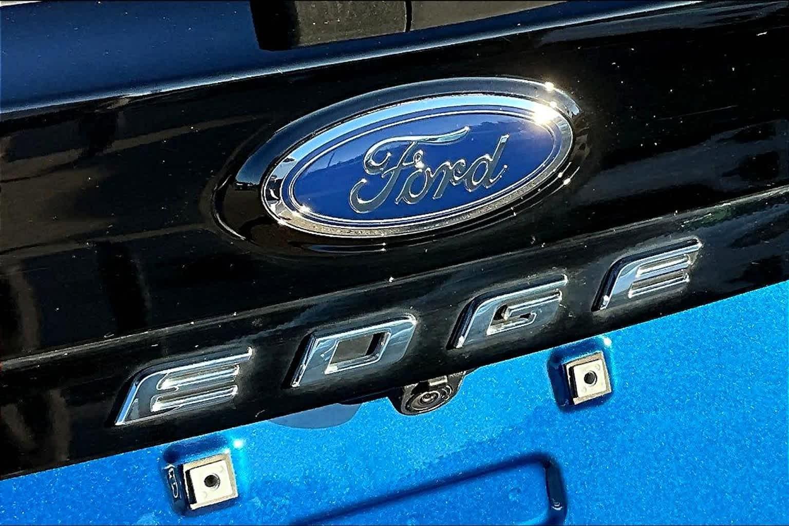 2022 Ford Edge SE - Photo 26