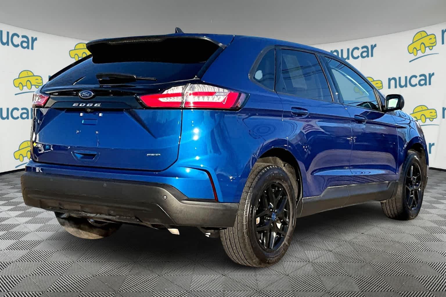 2022 Ford Edge SE - Photo 6