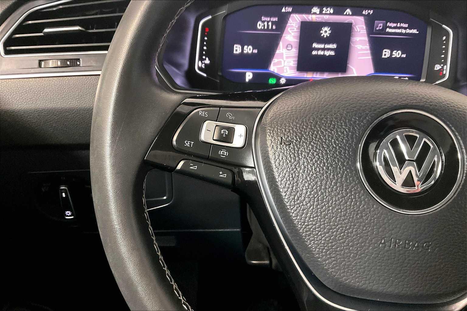 2021 Volkswagen Tiguan SEL - Photo 23