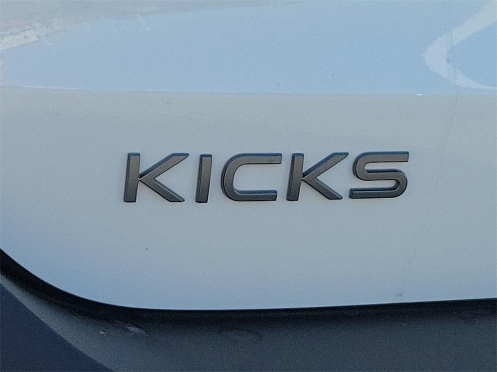 2025 Nissan Kicks SV - Photo 19