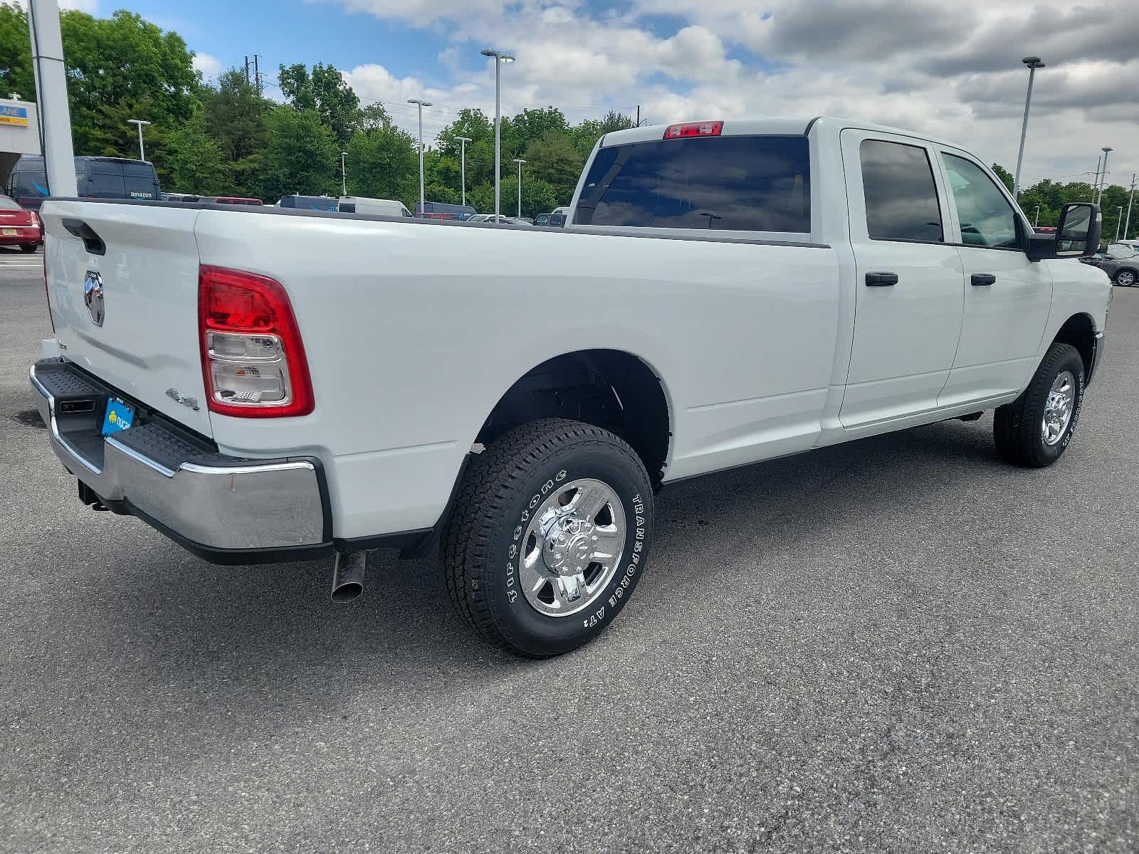 2024 Ram 3500 Tradesman 4x4 Crew Cab 8 Box - Photo 4