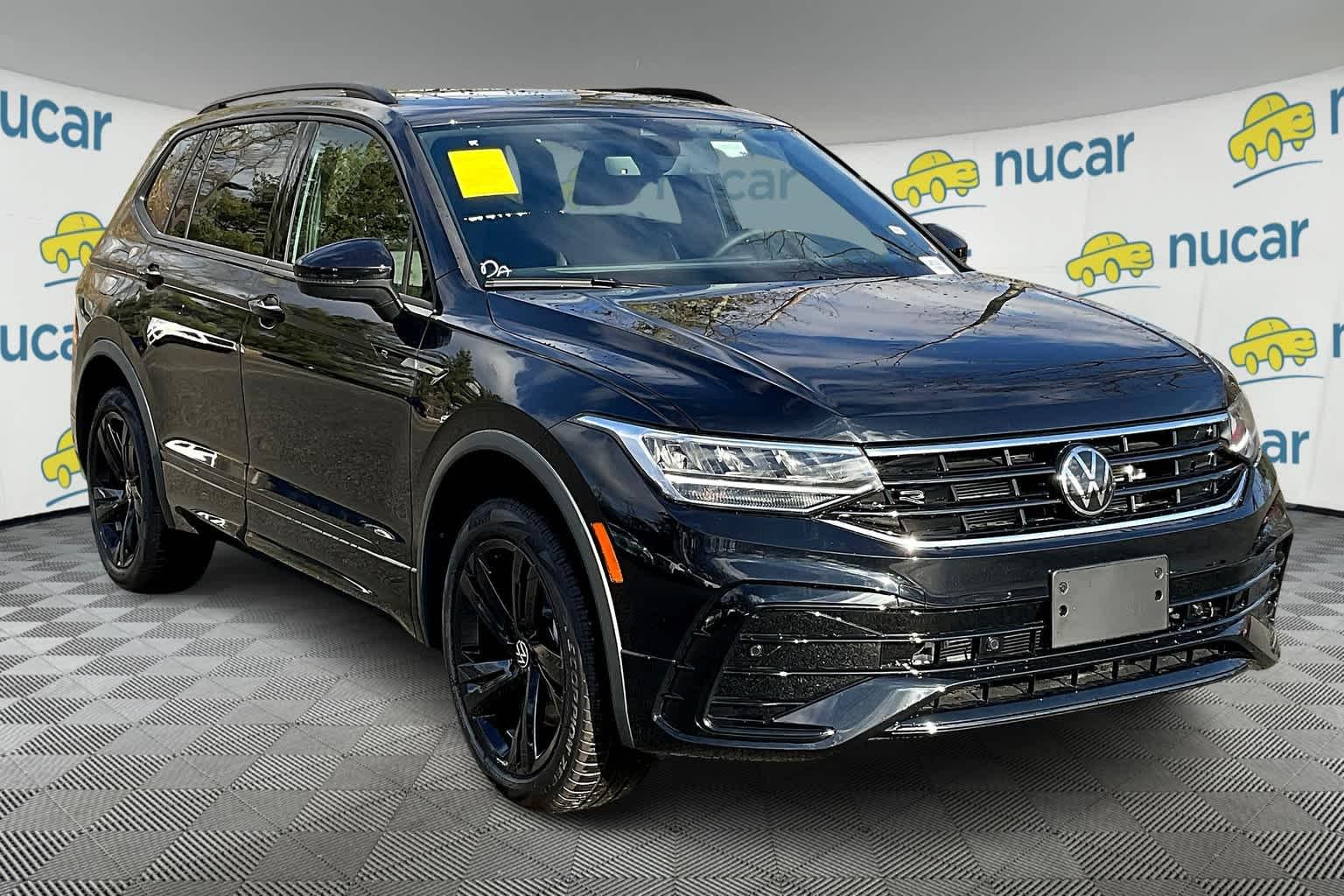 2024 Volkswagen Tiguan SE R-Line Black