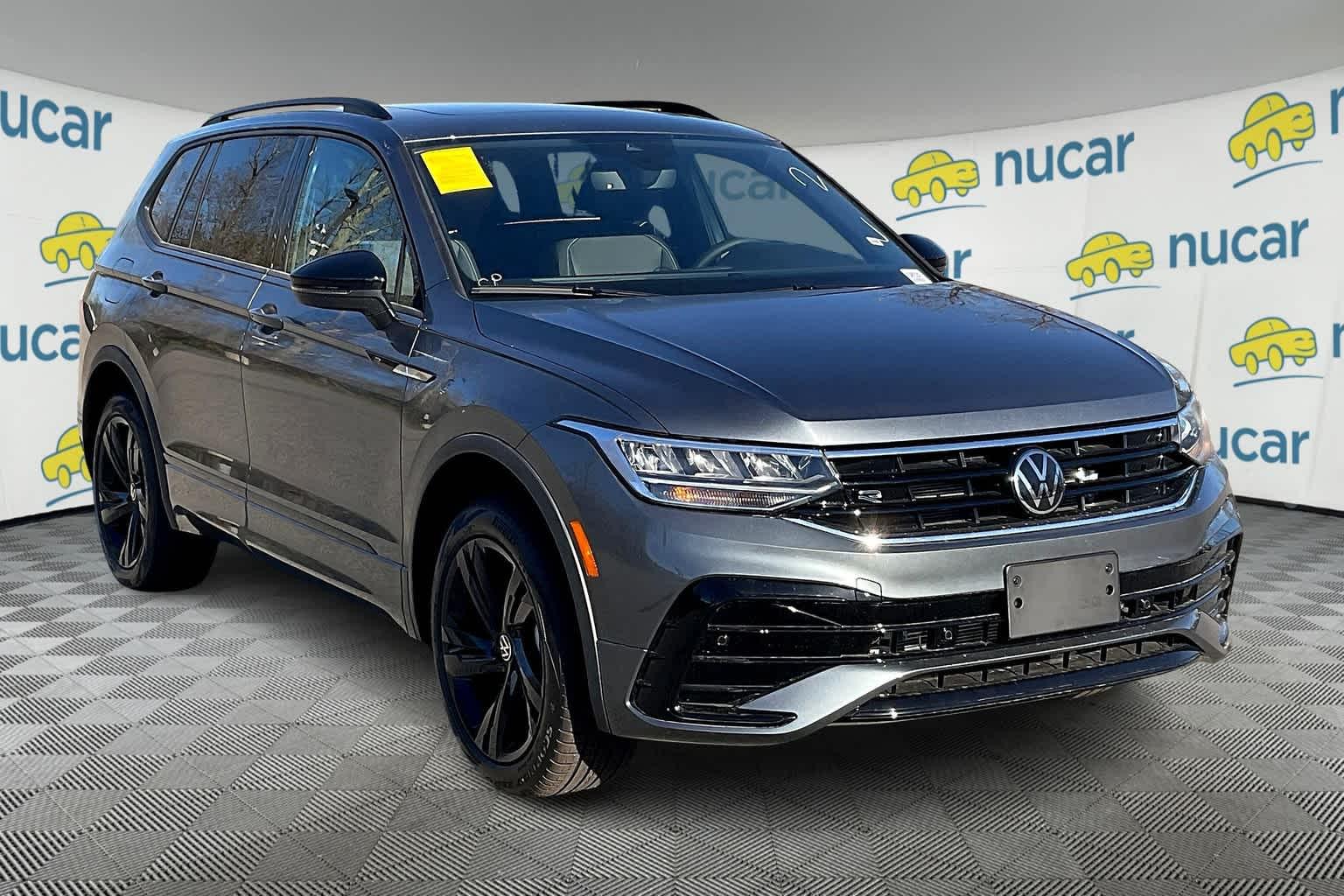 2024 Volkswagen Tiguan SE R-Line Black