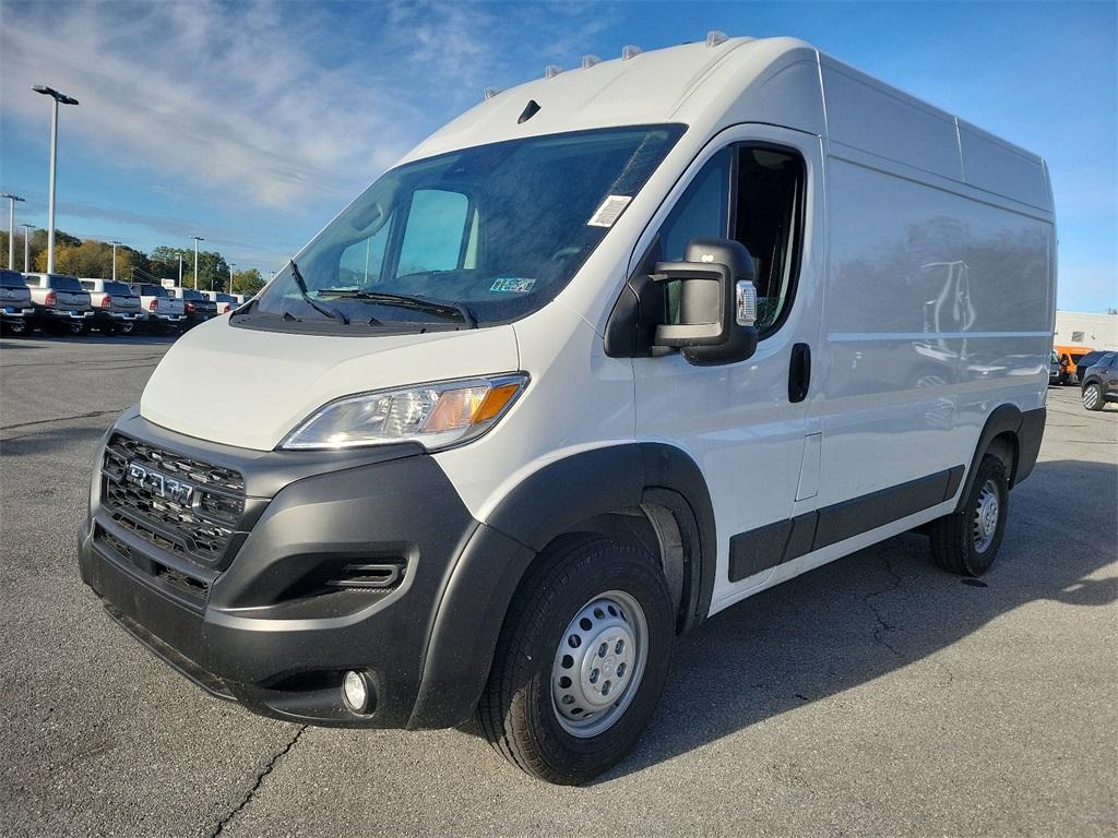 2025 Ram ProMaster 2500 High Roof - Photo 2