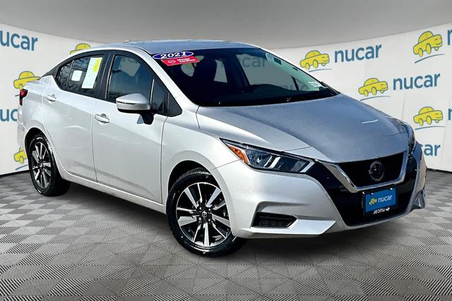 2021-Nissan-Versa-SV