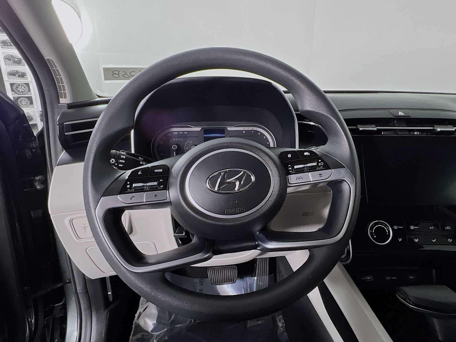 2022 Hyundai Tucson SEL - Photo 11