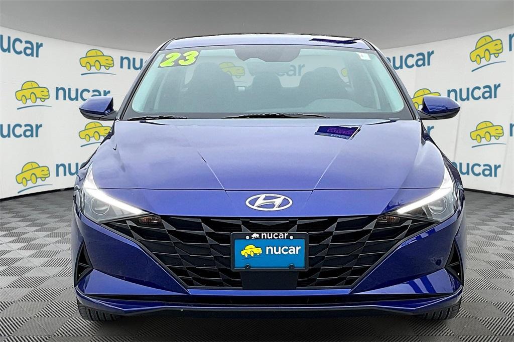 2023 Hyundai Elantra SEL - Photo 2