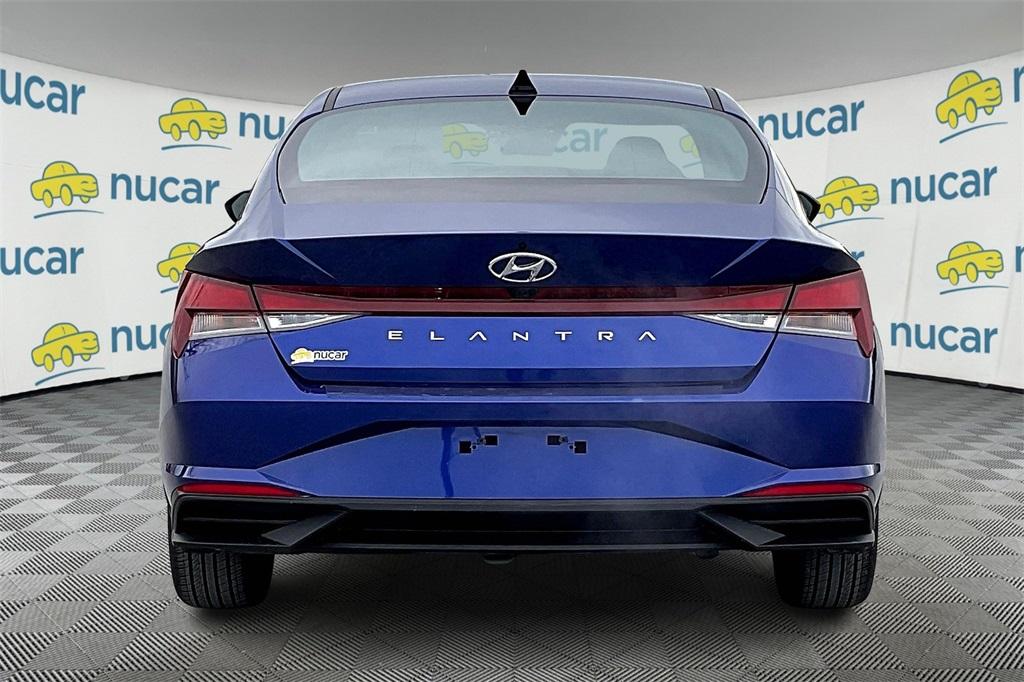 2023 Hyundai Elantra SEL - Photo 5