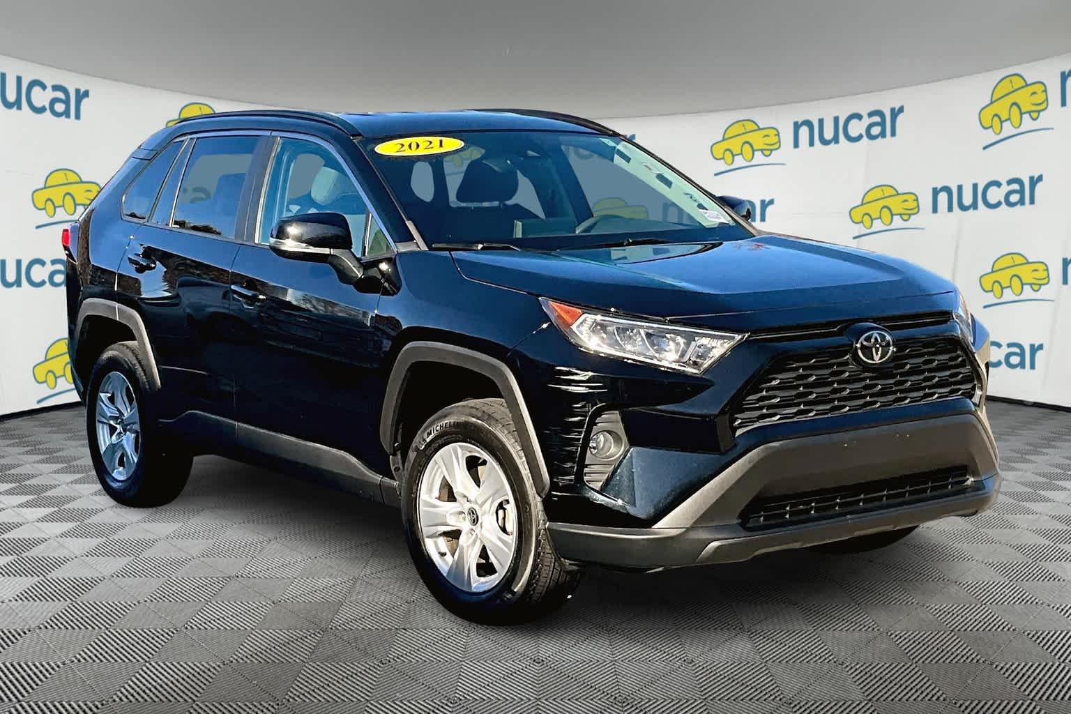 2021 Toyota RAV4 XLE - Photo 2