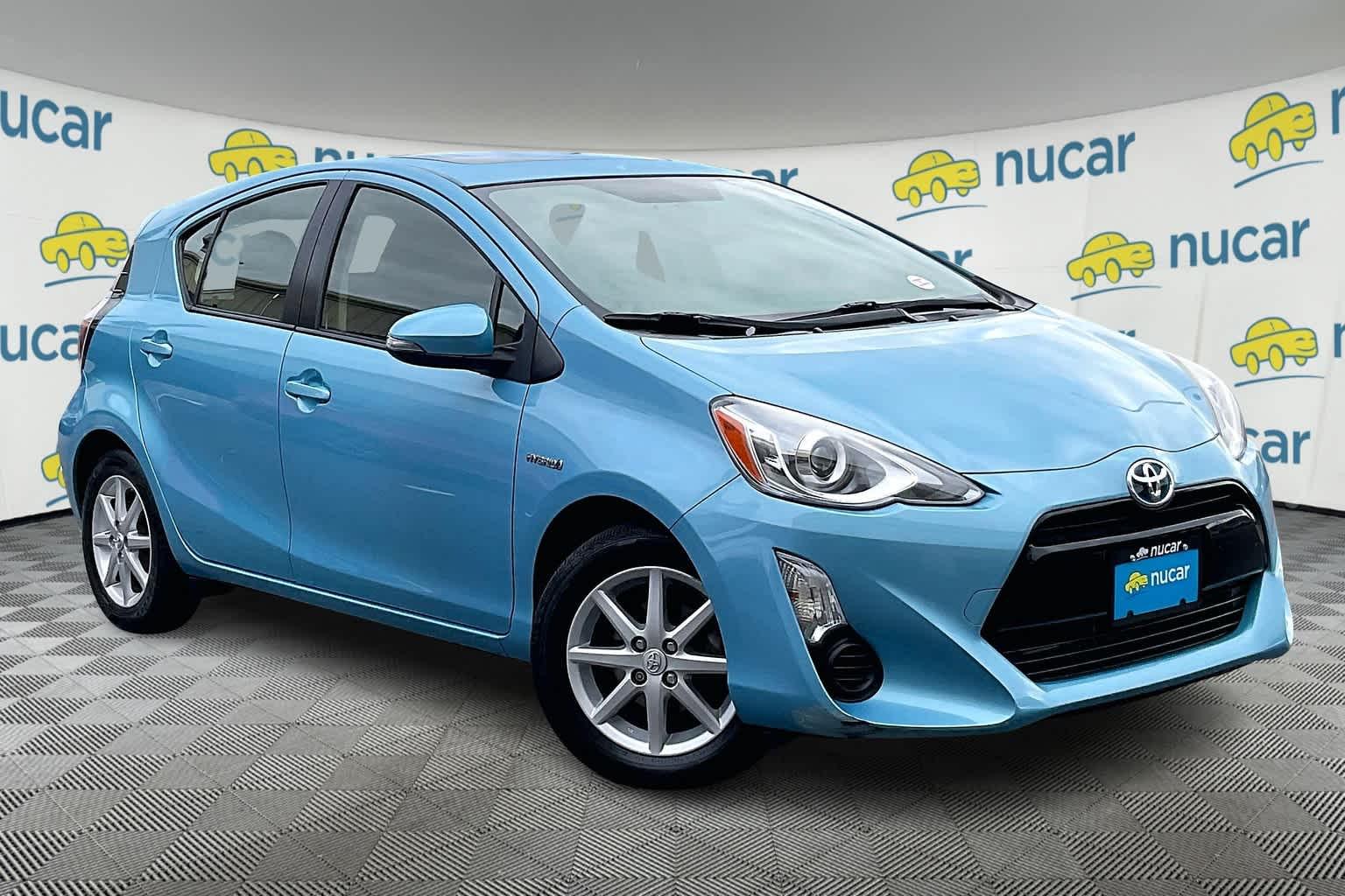 2015 Toyota Prius c Three - Photo 1