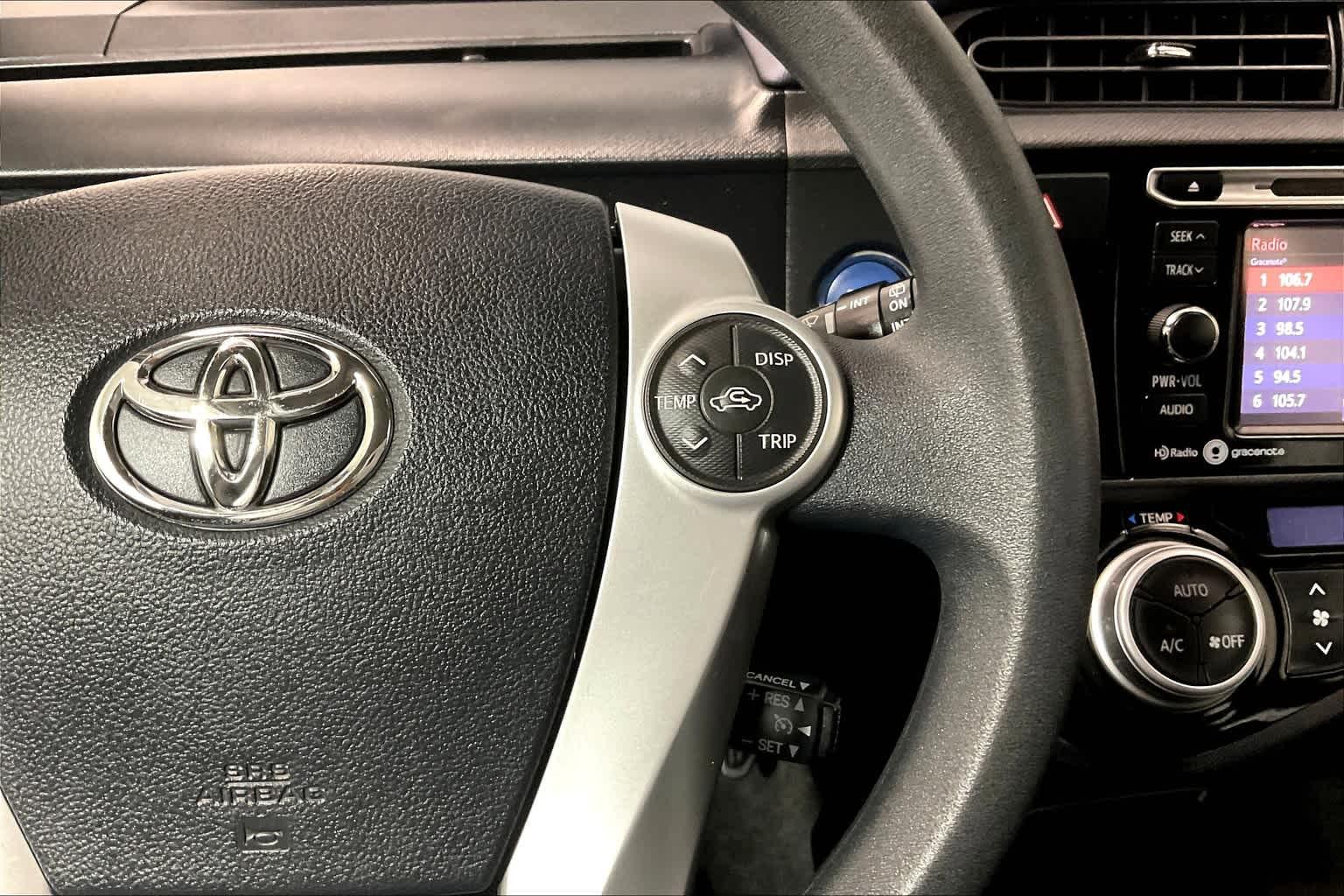 2015 Toyota Prius c Three - Photo 23