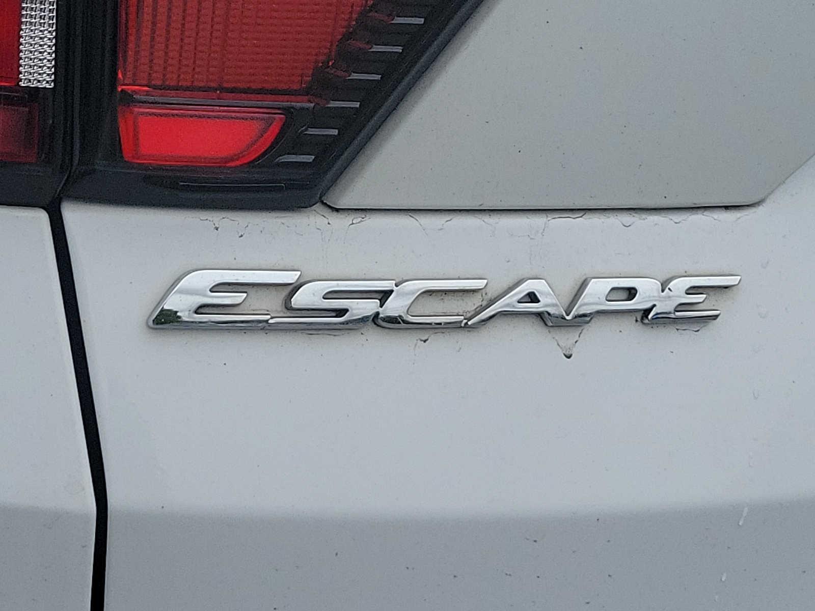 2017 Ford Escape SE - Photo 26