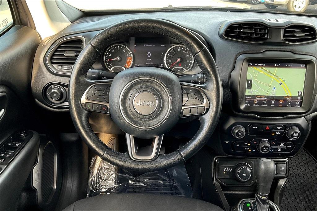 2022 Jeep Renegade Latitude - Photo 16