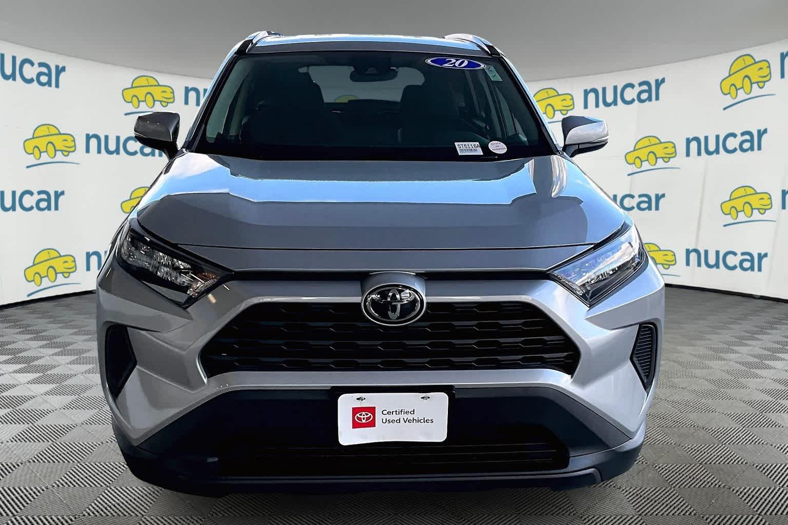 2020 Toyota RAV4 LE - Photo 2