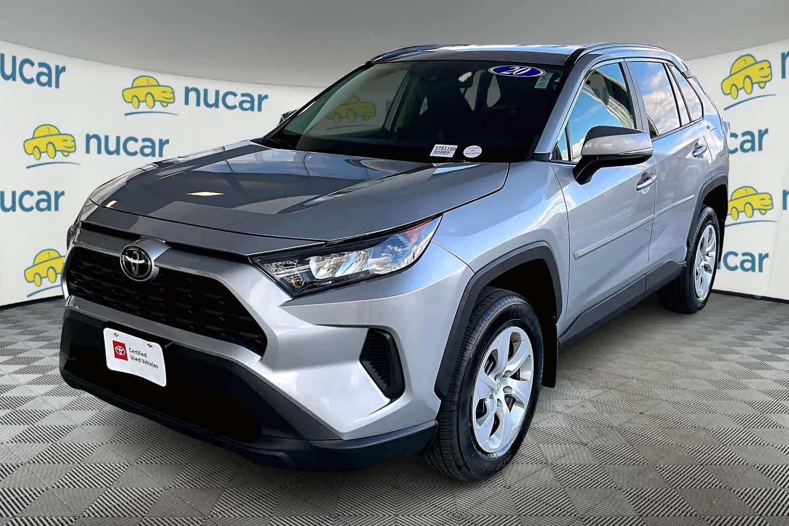 2020 Toyota RAV4 LE - Photo 3