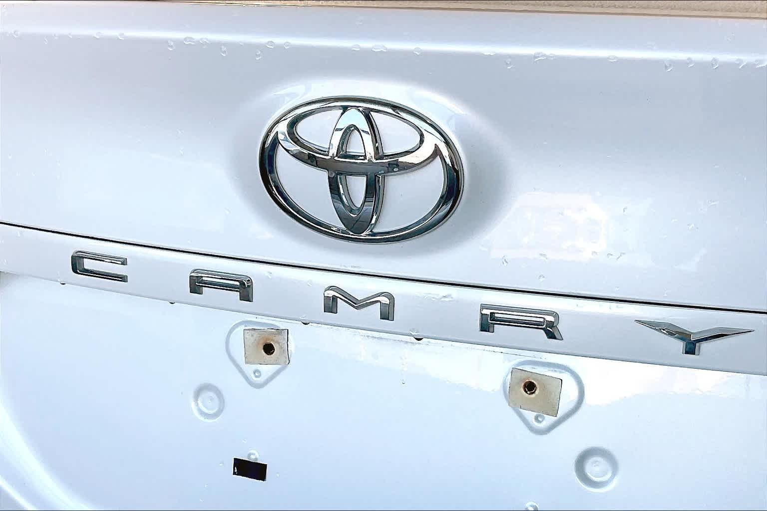 2018 Toyota Camry XLE - Photo 28