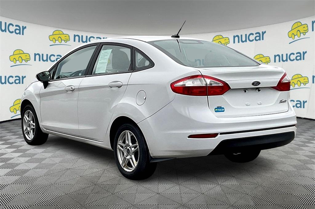 2019 Ford Fiesta SE - Photo 4