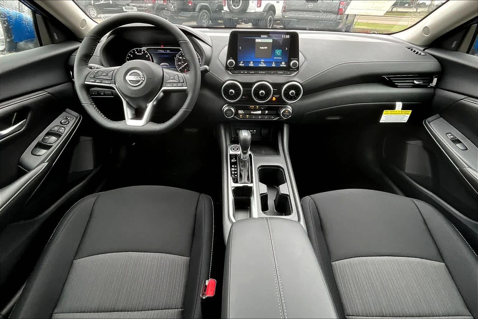 2025 Nissan Sentra SV - Photo 12