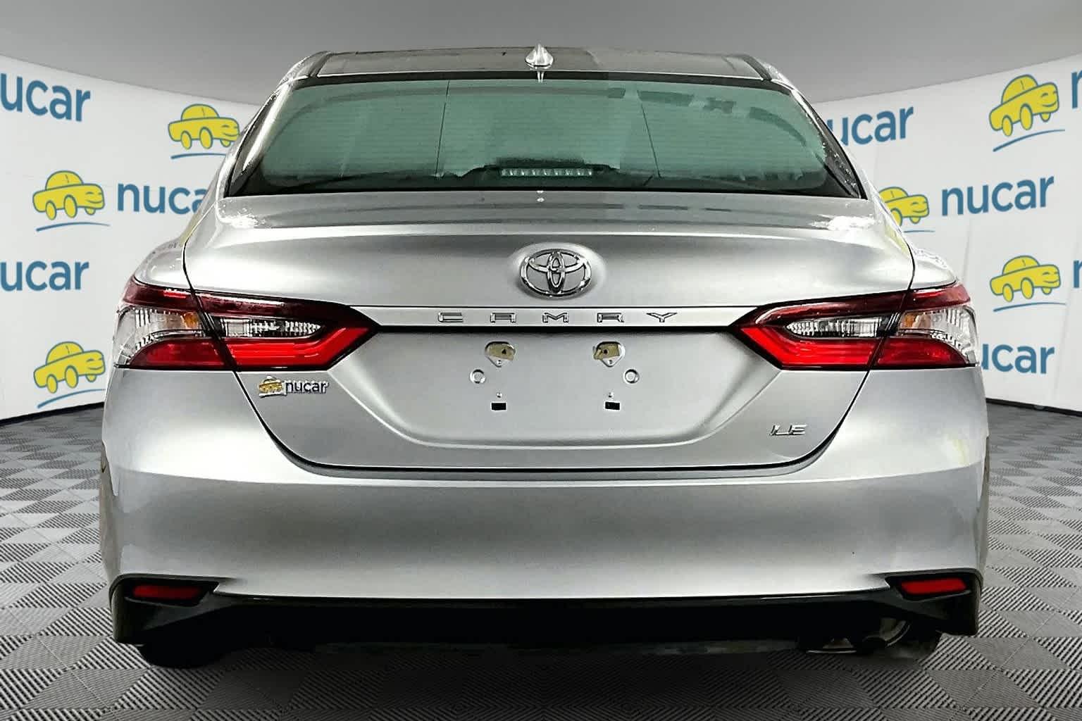 2022 Toyota Camry LE - Photo 5