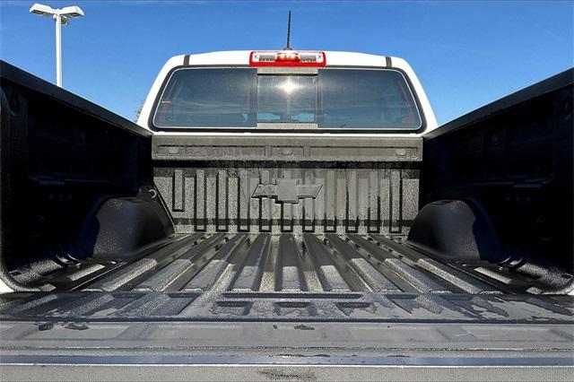 2021 Chevrolet Colorado LT - Photo 18