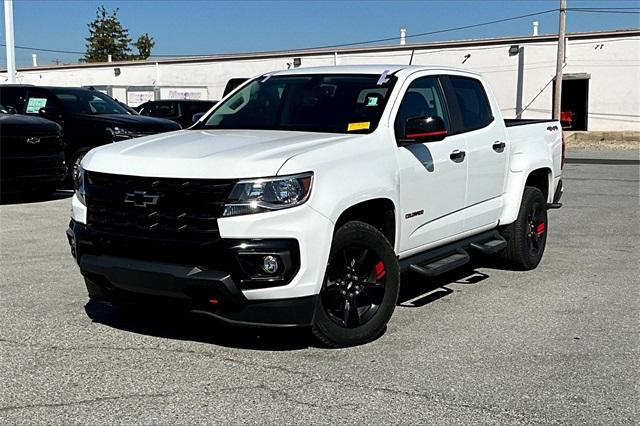 2021 Chevrolet Colorado LT - Photo 2