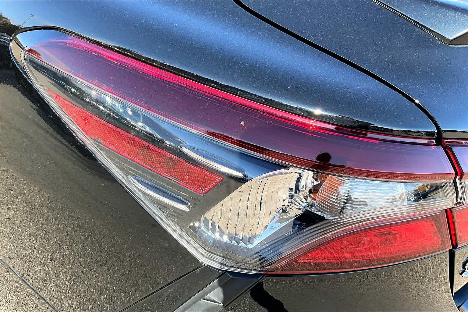 2021 Toyota Camry SE - Photo 31