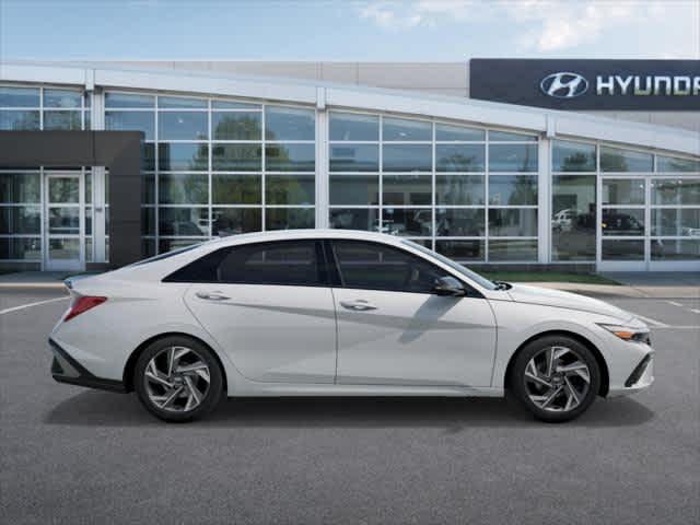 2025 Hyundai Elantra SEL Sport - Photo 7