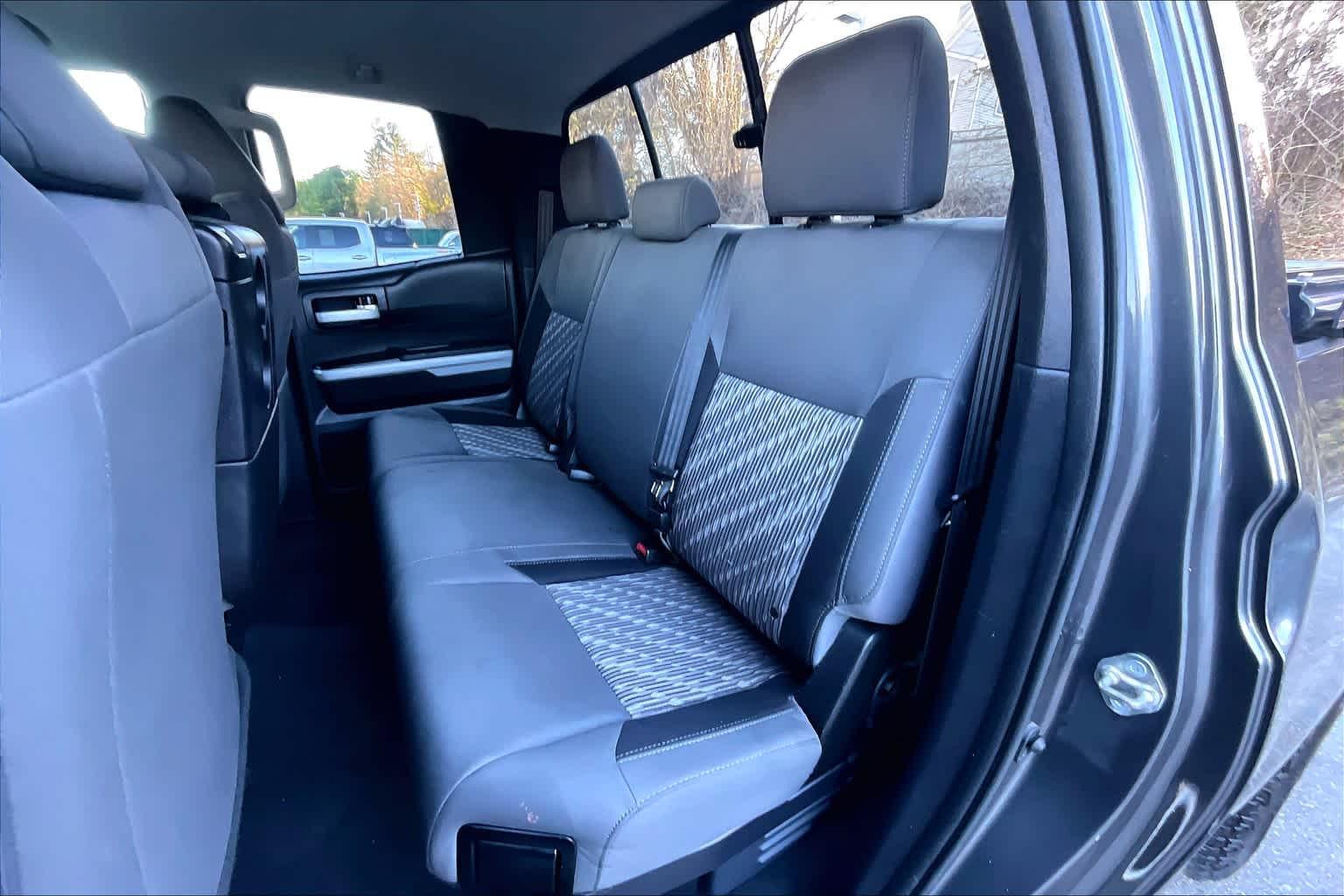 2019 Toyota Tundra SR5 Double Cab 6.5 Bed 4.6L - Photo 15