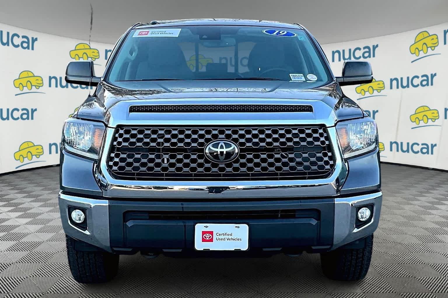 2019 Toyota Tundra SR5 Double Cab 6.5 Bed 4.6L - Photo 2