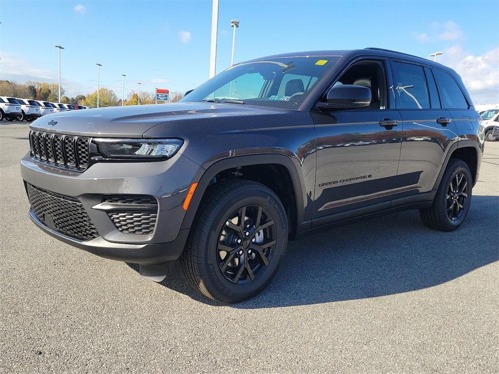 2025 Jeep Grand Cherokee Altitude X - Photo 2