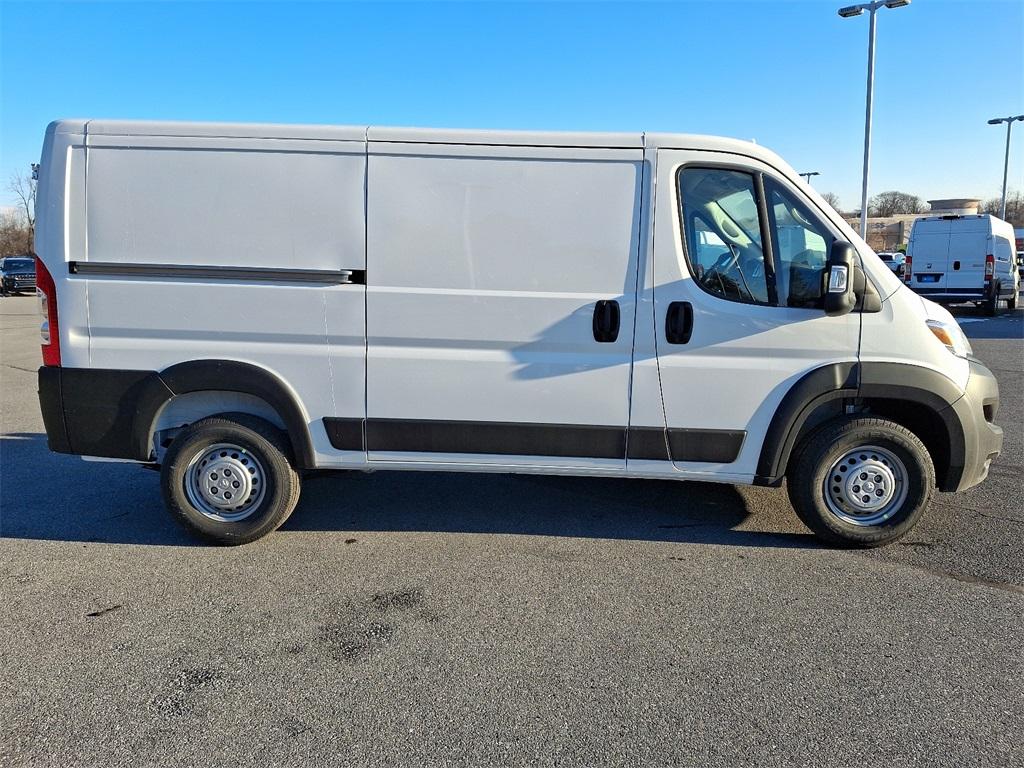 2025 Ram ProMaster 1500 Low Roof - Photo 5