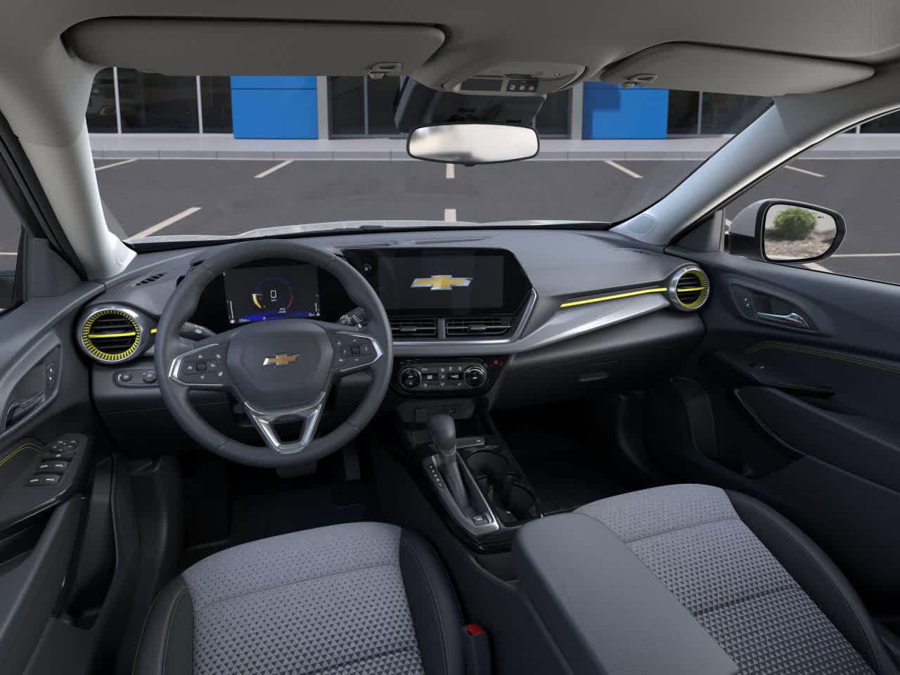 2025 Chevrolet Trax LT - Photo 15