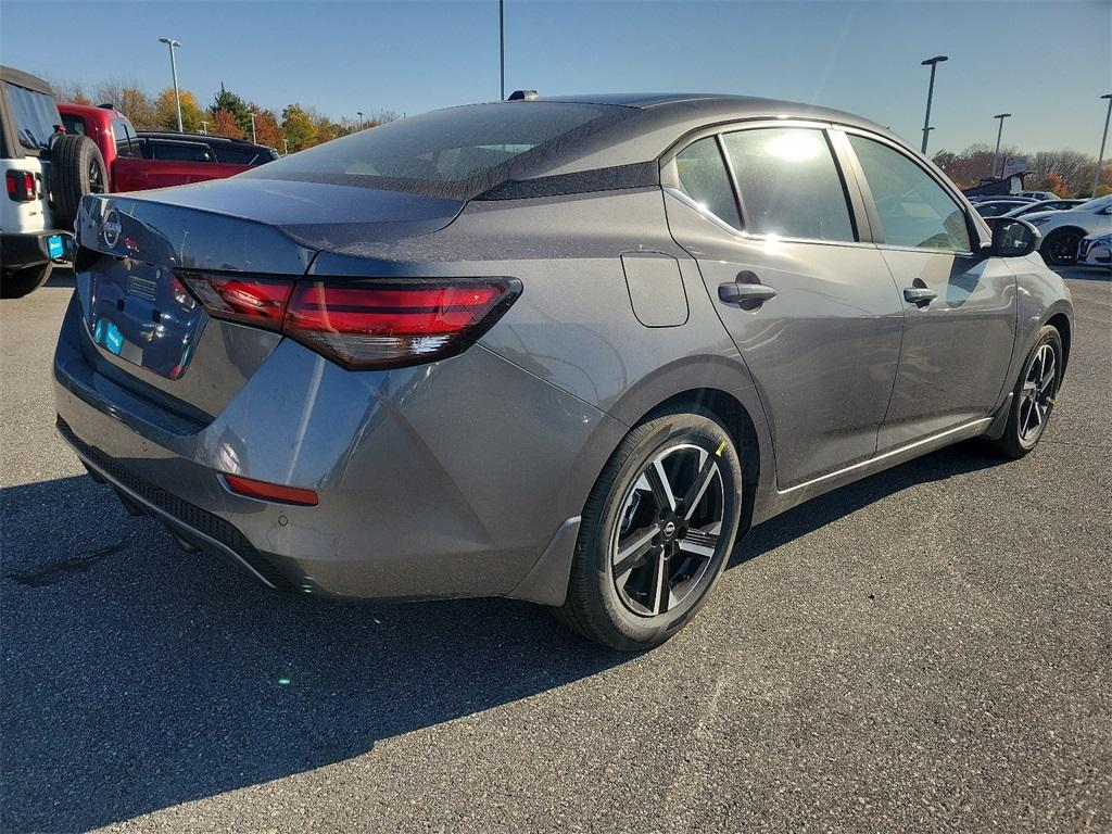 2025 Nissan Sentra SV - Photo 4