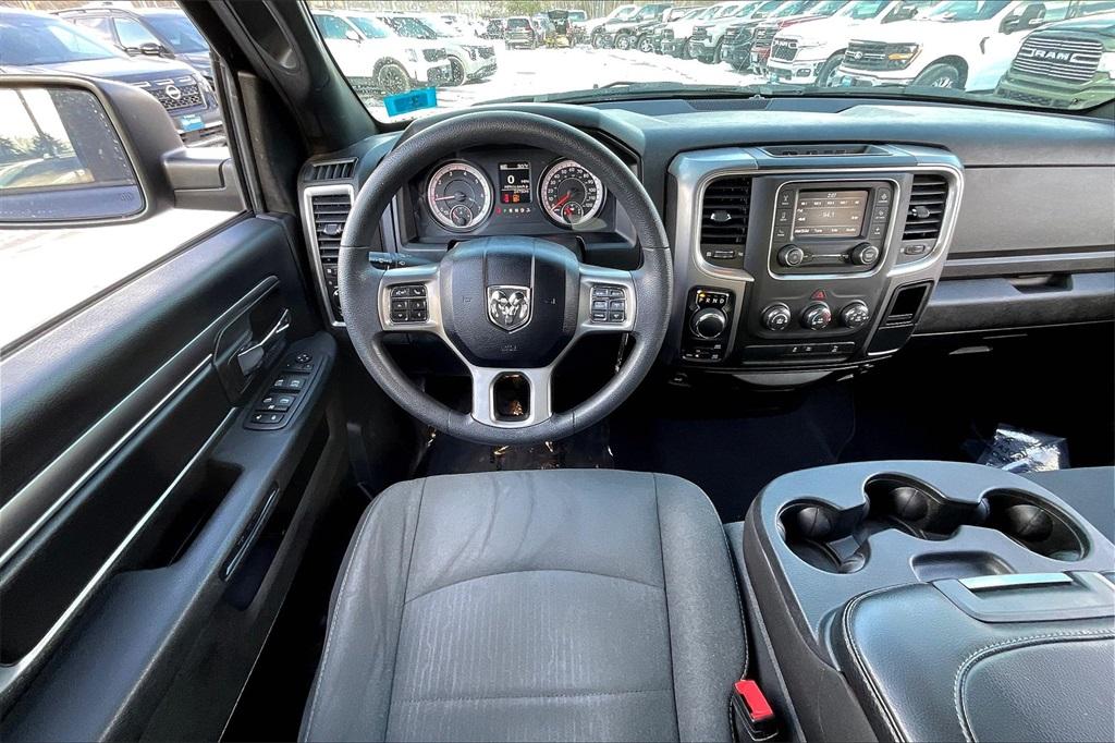 2022 Ram 1500 Classic Warlock - Photo 16