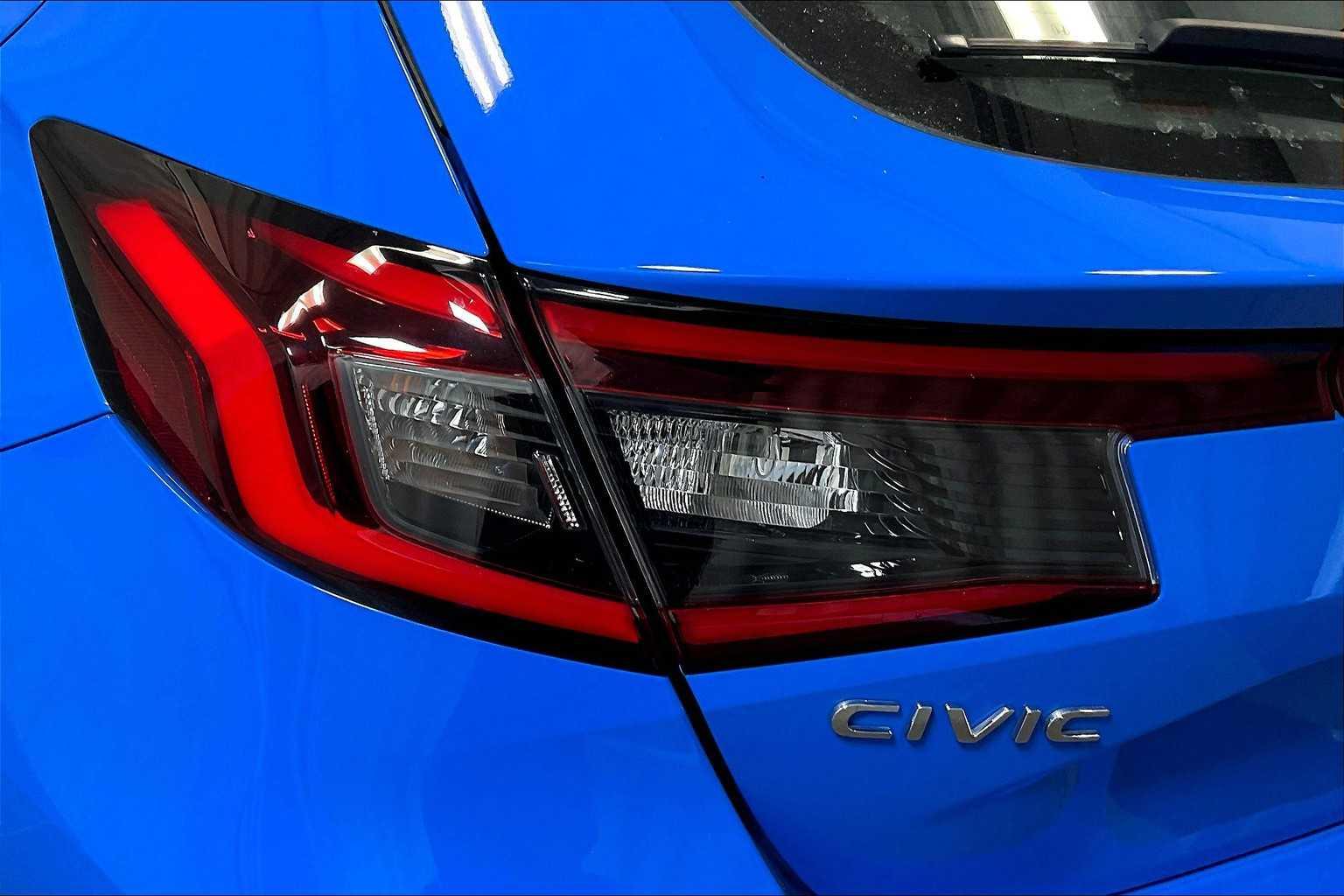 2022 Honda Civic Hatchback Sport - Photo 33