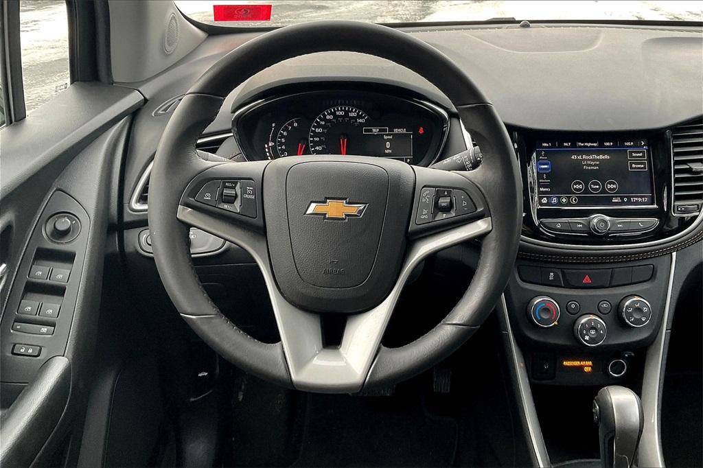 2022 Chevrolet Trax LT - Photo 16