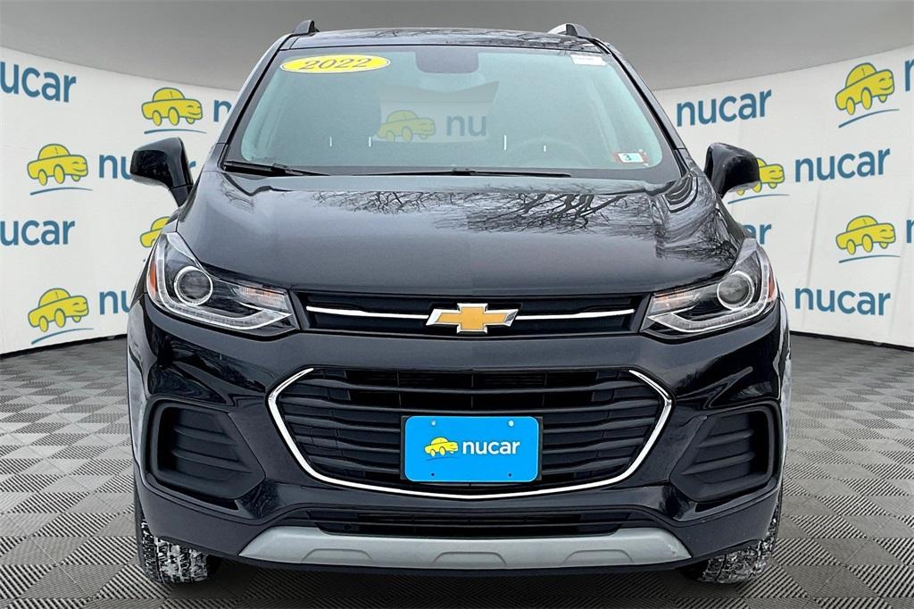 2022 Chevrolet Trax LT - Photo 2