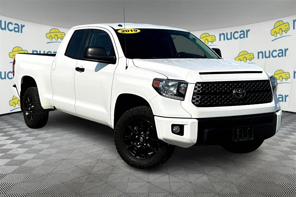 2019 Toyota Tundra SR5 - Photo 1