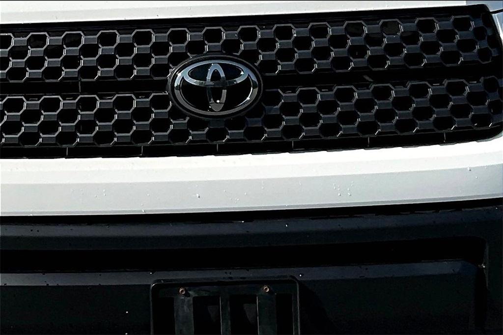 2019 Toyota Tundra SR5 - Photo 32