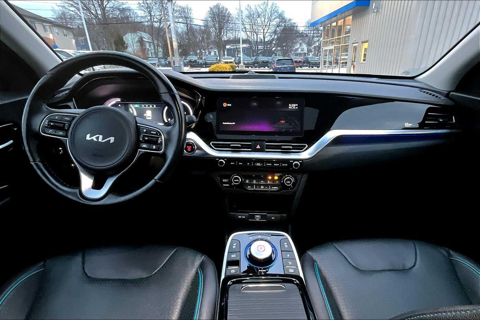 2022 Kia Niro EV EX Premium - Photo 21