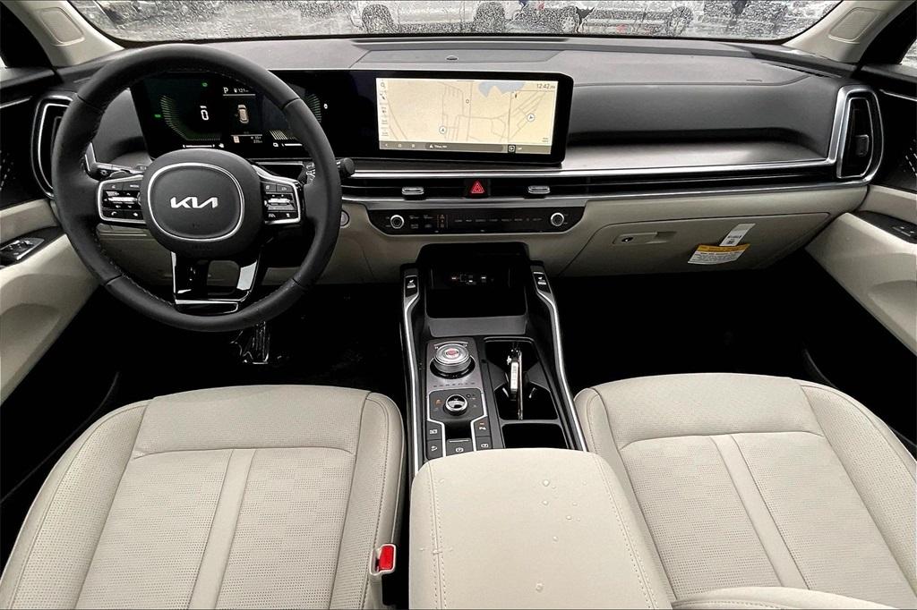 2025 Kia Sorento Hybrid EX - Photo 12