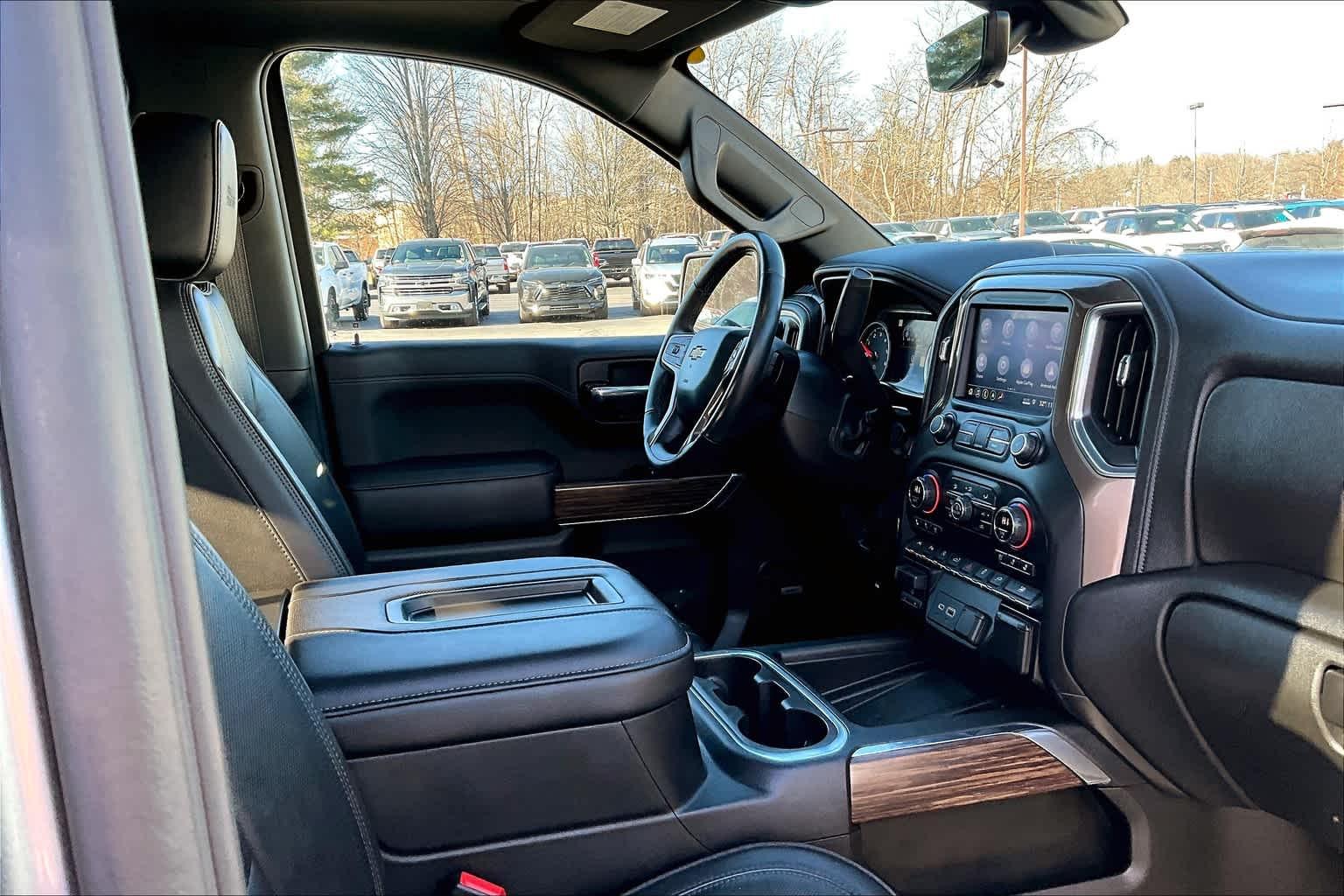 2019 Chevrolet Silverado 1500 High Country 4WD Crew Cab 147 - Photo 21