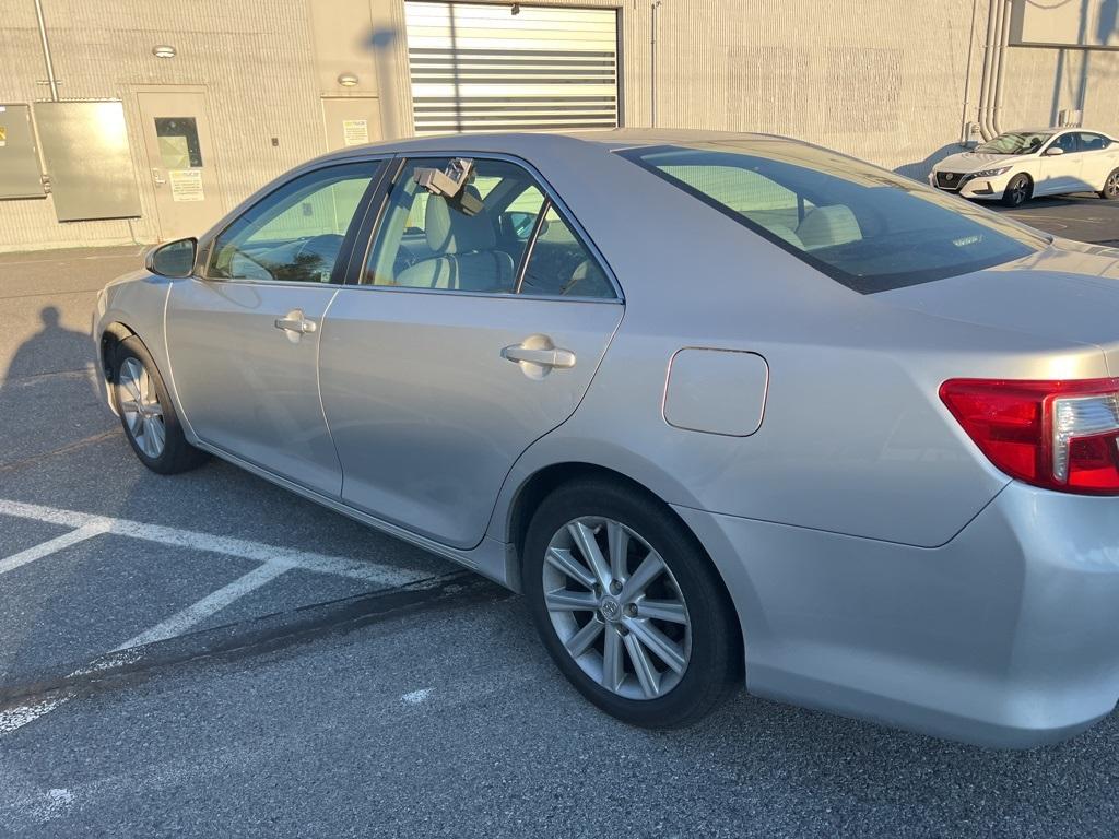 2013 Toyota Camry XLE - Photo 6