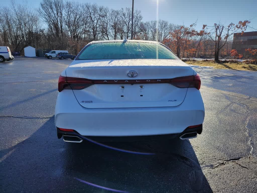 2020 Toyota Avalon XLE - Photo 6