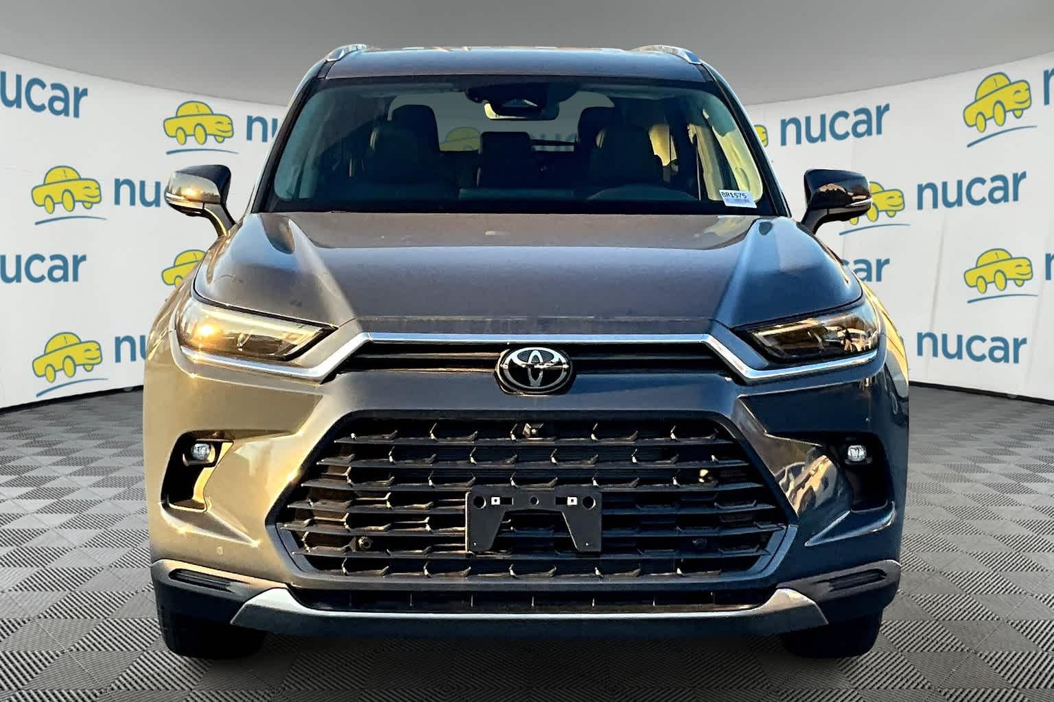 2024 Toyota Grand Highlander Limited - Photo 2